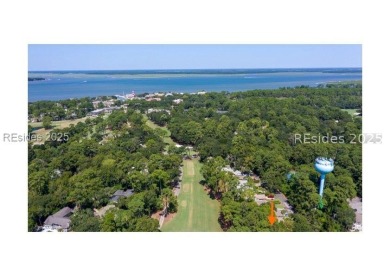 Beach Home For Sale in Hilton Head Island, South Carolina