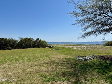 Beach Lot For Sale in Newport, North Carolina