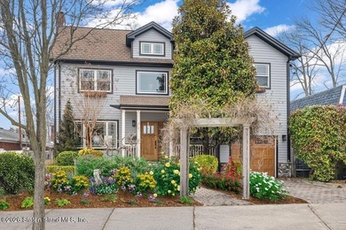 Beach Home For Sale in Staten Island, New York