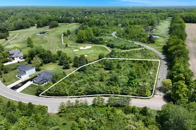 Beach Lot Active Under Contract in New Buffalo, Michigan