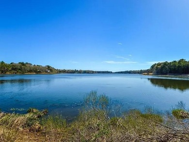 Beach Condo For Sale in Mashpee, Massachusetts