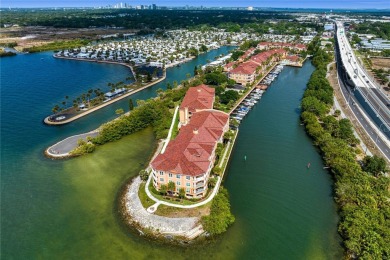 Beach Condo For Sale in Tampa, Florida