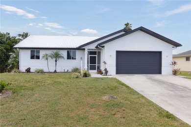 Beach Home For Sale in Fort Myers, Florida