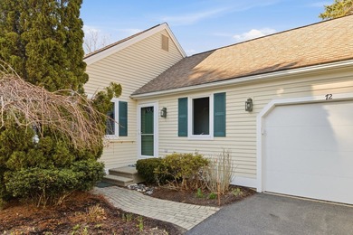Beach Condo For Sale in Mashpee, Massachusetts