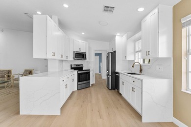 Beach Home For Sale in West Palm Beach, Florida