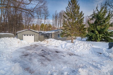 Beach Home Sale Pending in Marquette, Michigan