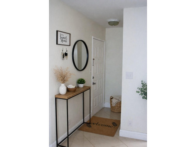 Beach Condo For Sale in Pompano Beach, Florida