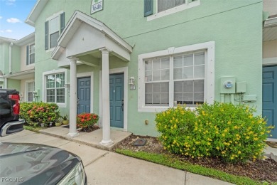 Beach Townhome/Townhouse For Sale in Fort Myers, Florida