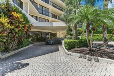 Beach Condo For Sale in Palm Beach, Florida