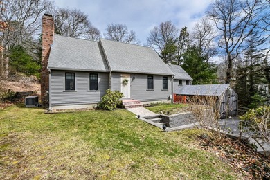 Beach Home Sale Pending in East Sandwich, Massachusetts