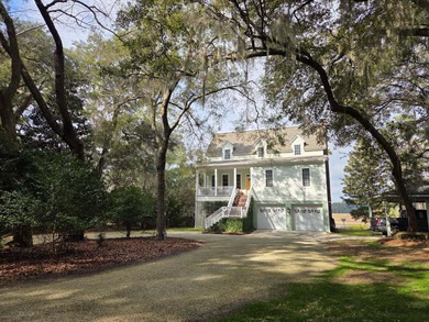 Beach Home For Sale in Edisto Island, South Carolina