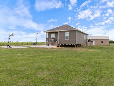 Beach Home For Sale in Palacios, Texas