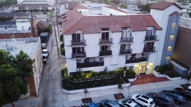 Beach Condo For Sale in Long Beach, California