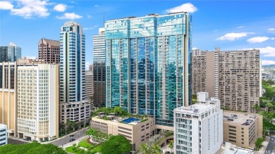 Beach Condo Sale Pending in Honolulu, Hawaii