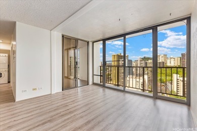 Beach Condo For Sale in Honolulu, Hawaii