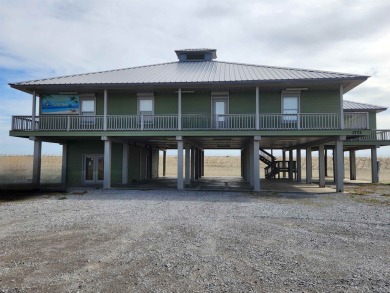 Beach Home For Sale in Grand Isle, Louisiana