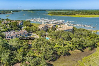 Beach Home For Sale in Hilton Head Island, South Carolina