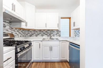 Beach Condo For Sale in Brooklyn, New York
