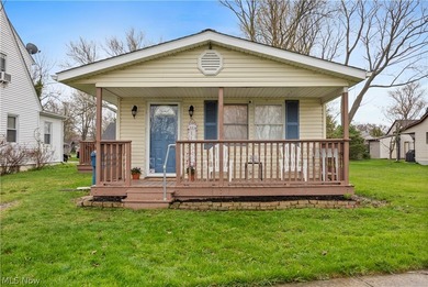 Beach Home Sale Pending in Sheffield Lake, Ohio