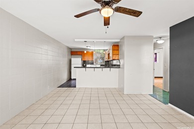 Beach Condo For Sale in Waipahu, Hawaii