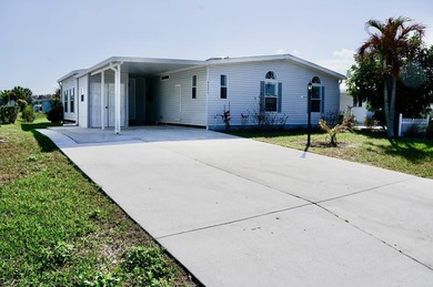 Beach Home For Sale in Port Saint Lucie, Florida