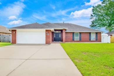 A better-than-new home! The original owner is selling this - Beach Home for sale in Foley, Alabama on Beachhouse.com