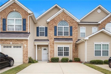 Beach Townhome/Townhouse For Sale in Gloucester Point, Virginia