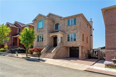 Beach Home For Sale in Staten Island, New York
