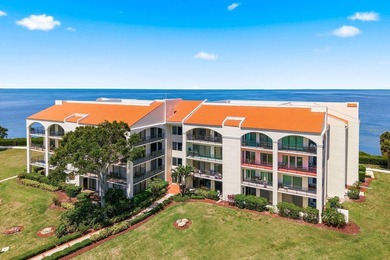 Beach Condo For Sale in Tarpon Springs, Florida