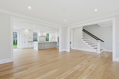Beach Home For Sale in East Falmouth, Massachusetts