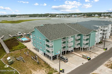 Beach Condo For Sale in Carolina Beach, North Carolina