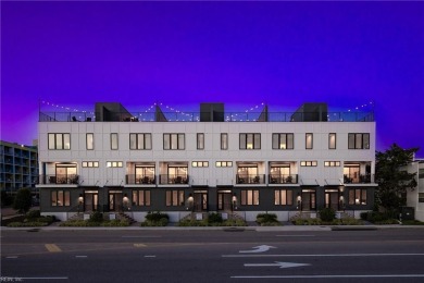 Beach Townhome/Townhouse For Sale in Virginia Beach, Virginia