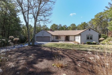 Beach Home Sale Pending in Cotuit, Massachusetts