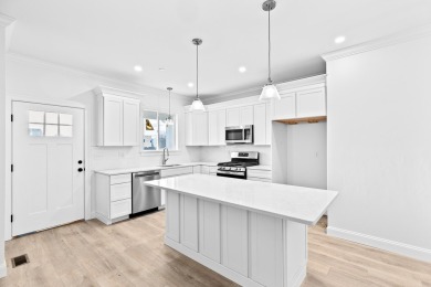 Beach Condo Sale Pending in Bourne, Massachusetts