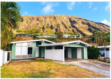 Beach Home For Sale in Honolulu, Hawaii