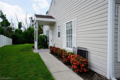 Beach Townhome/Townhouse For Sale in Fort Myers, Florida