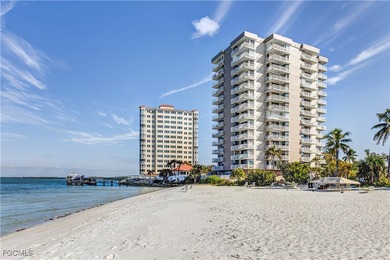 Beach Condo For Sale in Bonita Springs, Florida