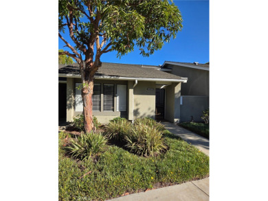 Beach Condo For Sale in Huntington Beach, California