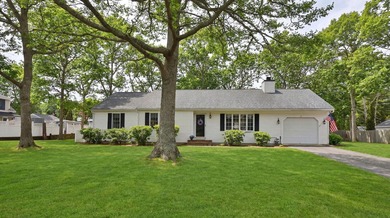 Beach Home For Sale in Centerville, Massachusetts