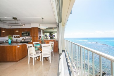 Beach Apartment For Sale in Honolulu, Hawaii
