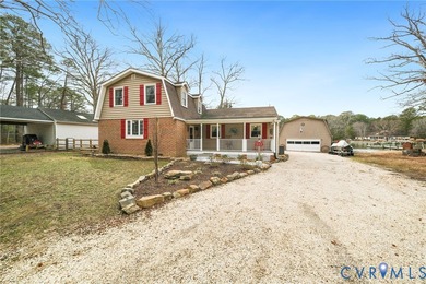 Beach Home For Sale in Kilmarnock, Virginia