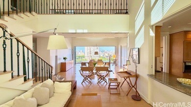 Beach Condo For Sale in Honolulu, Hawaii