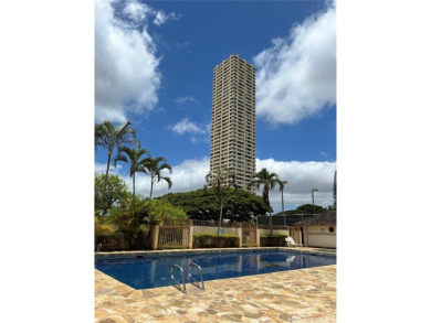 Beach Condo For Sale in Pearl City, Hawaii