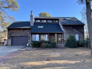 Beach Home For Sale in Bayville, New Jersey