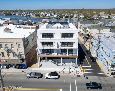 Beach Condo For Sale in Sea Bright, New Jersey