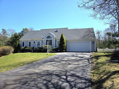 Beach Home For Sale in Osterville, Massachusetts