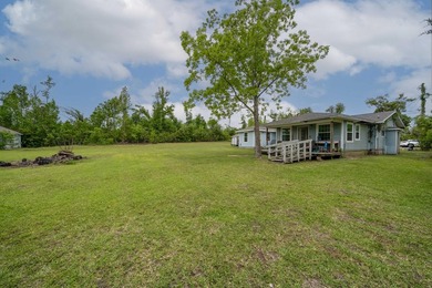 Beach Home Sale Pending in Panama City, Florida