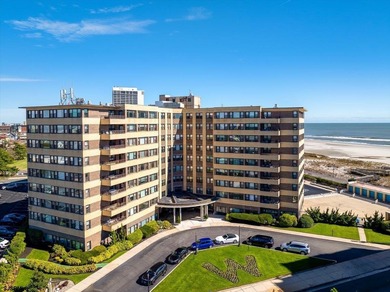 Beach Condo For Sale in Atlantic City, New Jersey