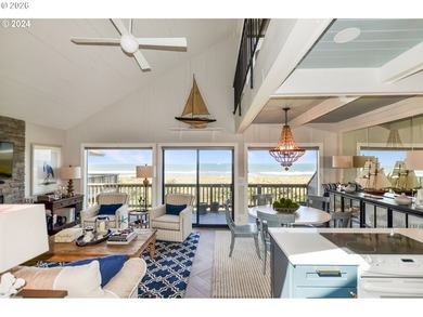 Beach Condo For Sale in Gold Beach, Oregon