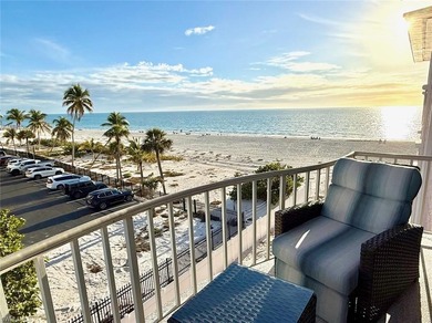 Beach Condo For Sale in Bonita Springs, Florida